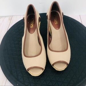 Champs women’s tan-brown wedge peep toed sandals 8‎